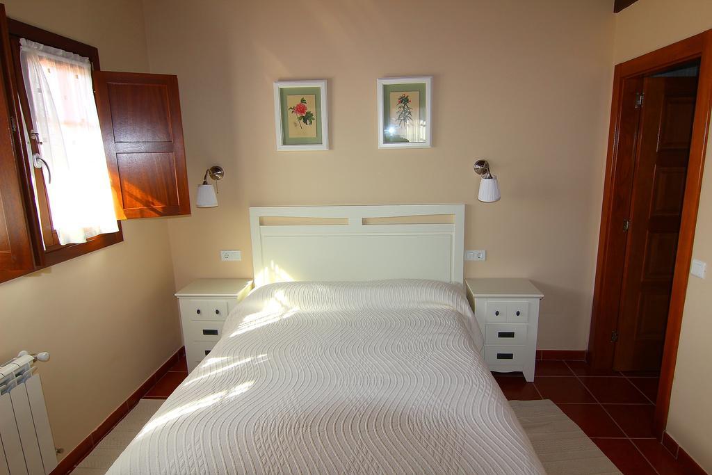 Apartamentos Rurales Senda Costera Hontoria Zimmer foto