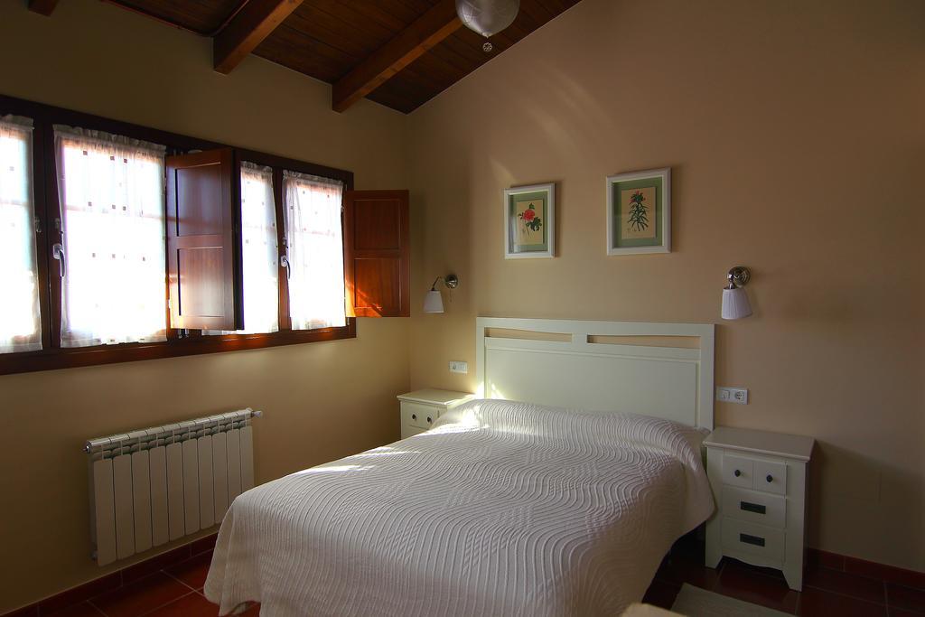 Apartamentos Rurales Senda Costera Hontoria Zimmer foto