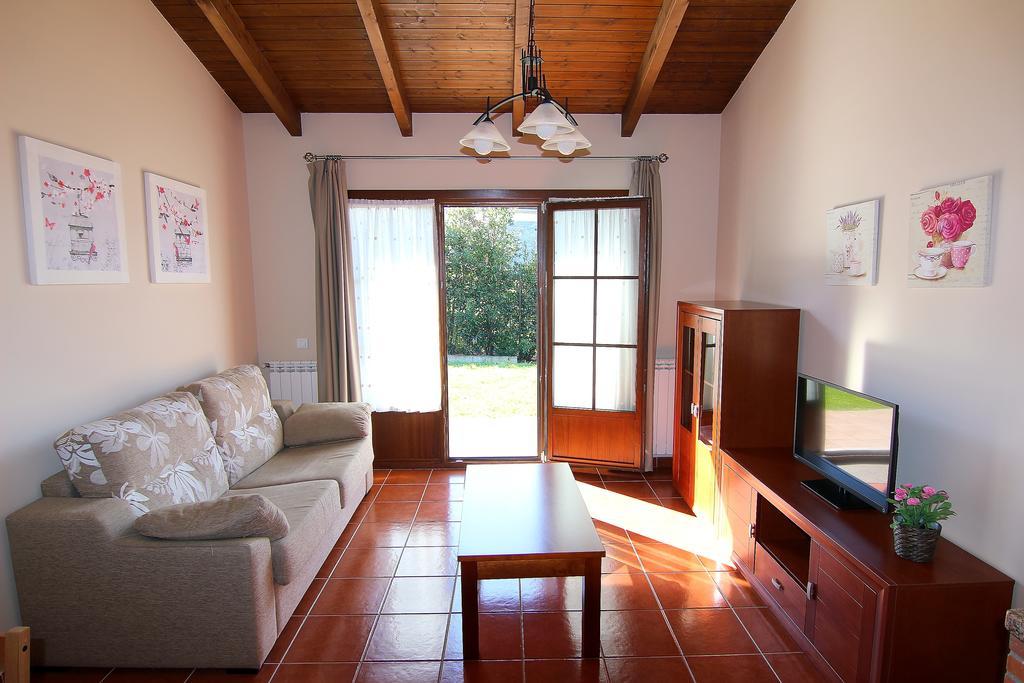 Apartamentos Rurales Senda Costera Hontoria Zimmer foto