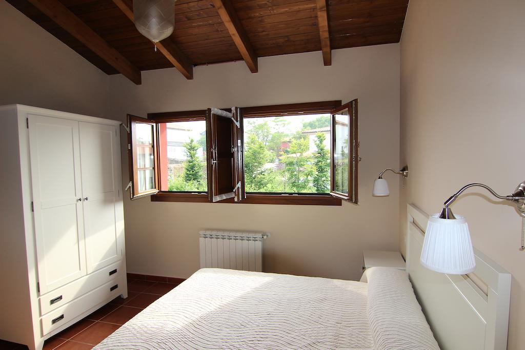 Apartamentos Rurales Senda Costera Hontoria Zimmer foto